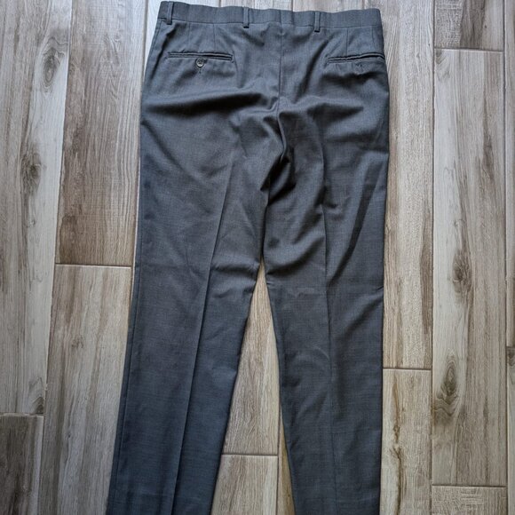 Joseph Abboud Men’s 2-Piece Gray Wool Suit 42R Jacket 34R Pants Union Made Canad - Picture 4 of 15